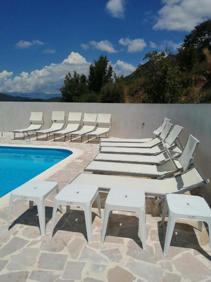 Apartmani In بودفا المظهر الخارجي الصورة