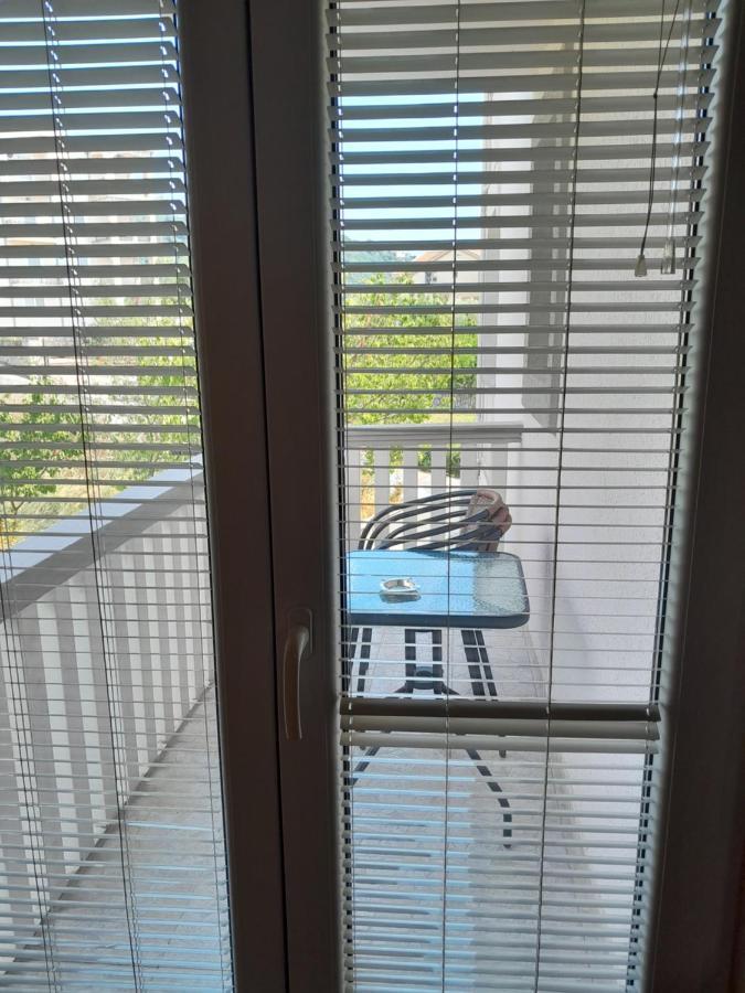 Apartmani In بودفا المظهر الخارجي الصورة