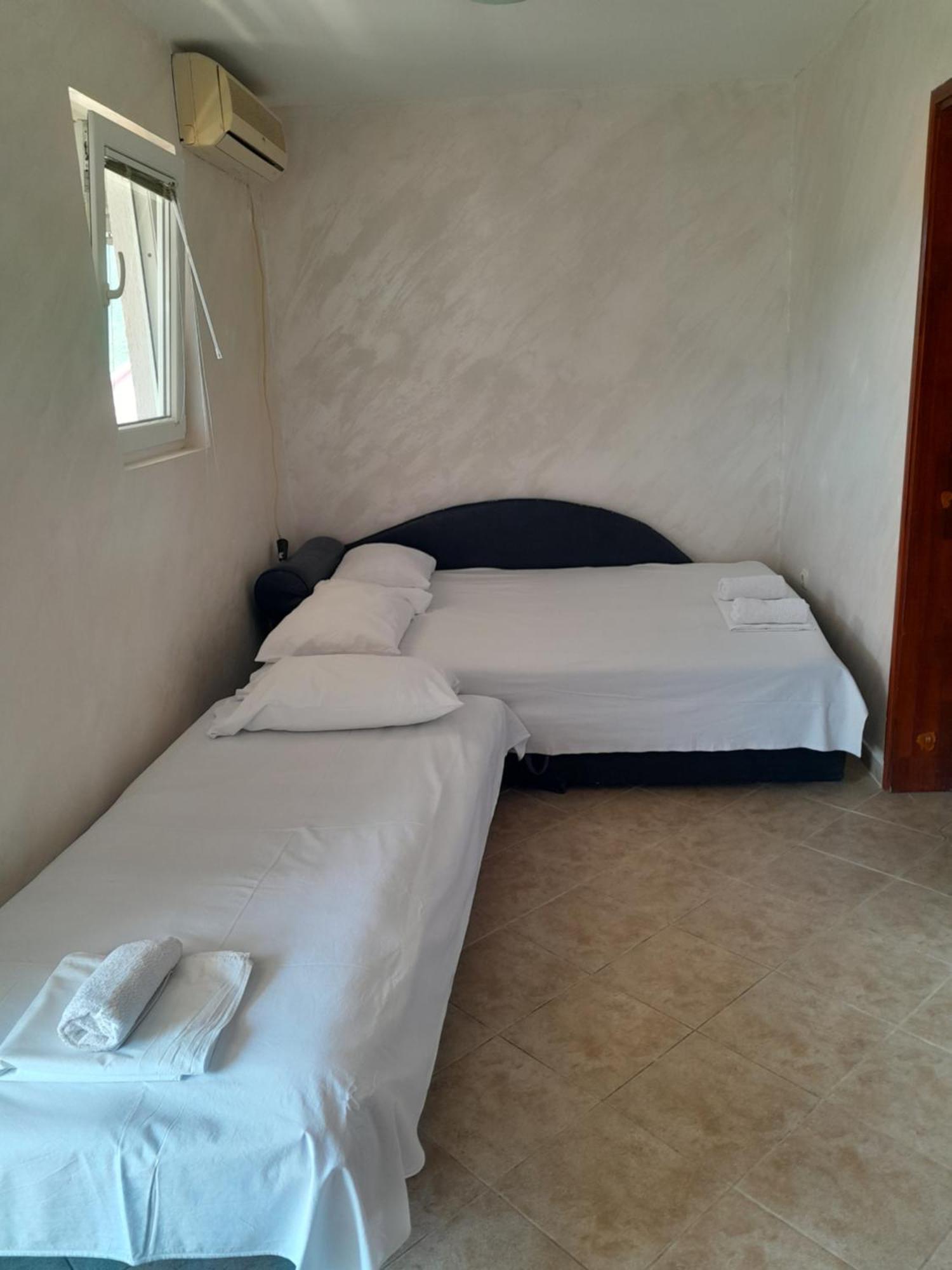 Apartmani In بودفا الغرفة الصورة